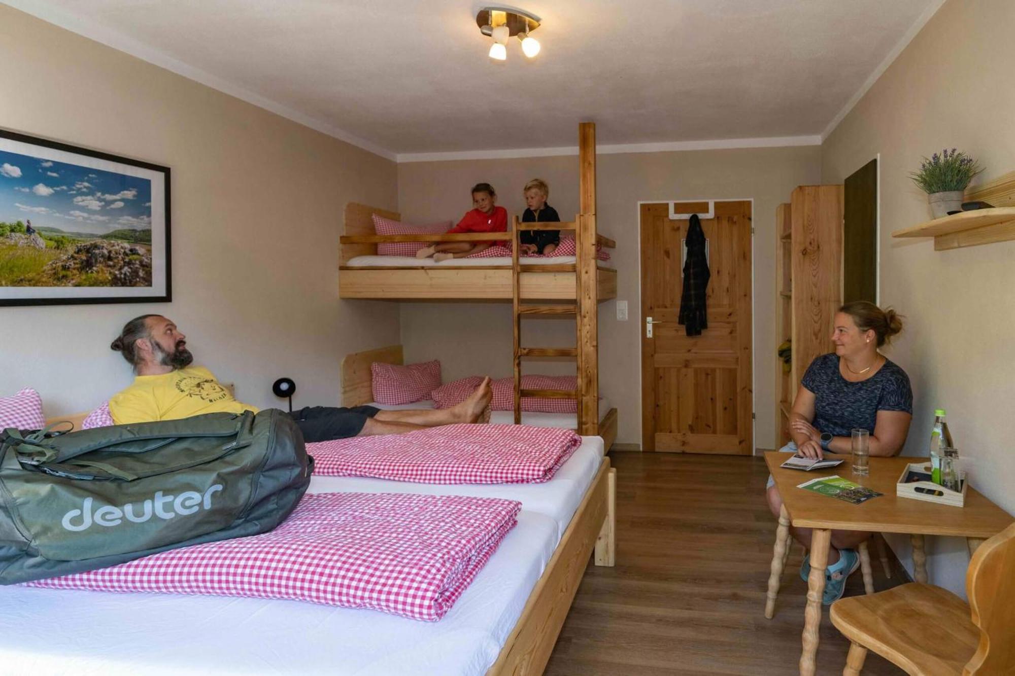 Talstation Heumoederntal Hotel Treuchtlingen Kültér fotó